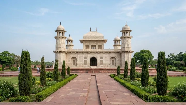 Itmad-Ud-Daulah Baby Taj