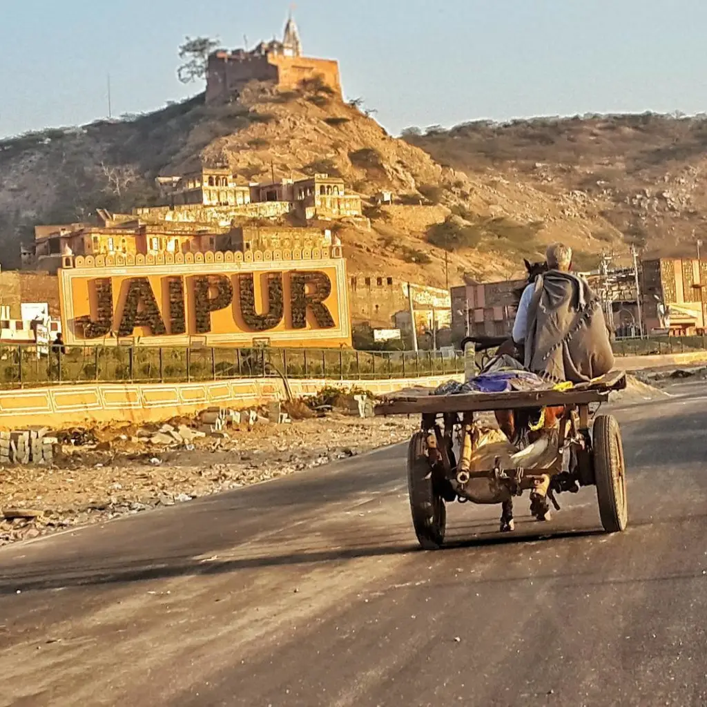Delhi to Jaipur Outstation Cabs
